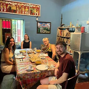 Catch The Ella Train Hostel Kandy